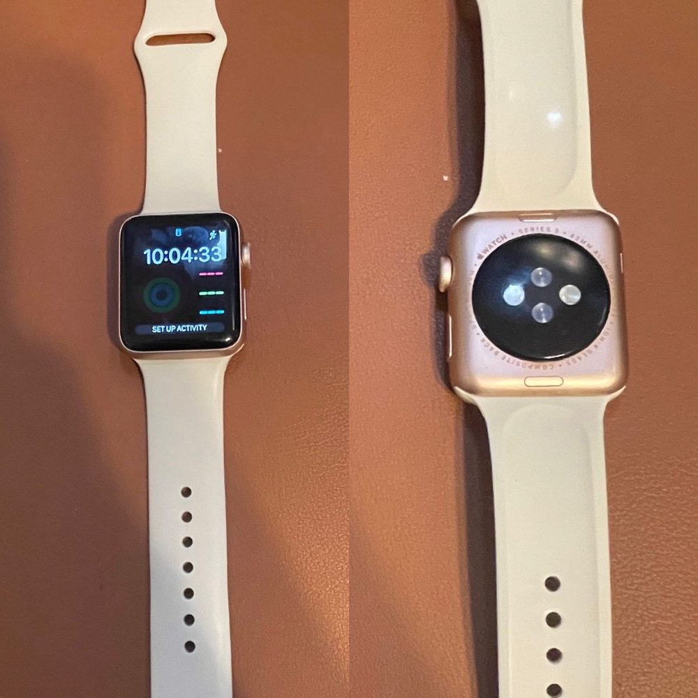 Apple Watch Series 3 42mm Gold Aluminium Case with Pink Sand Sport Band